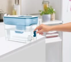 BRITA - Waterfilterkan Flow Cool - Blauw - 8,2L -Keukengerei Verkoop 1200x1053