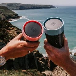 Circular & Co - Travel Mug - Koffiebeker To Go - Coffee To Go Beker - 340 Ml - Crème - Zwart - 12oz - Duurzaam -Keukengerei Verkoop 1200x1200 1142