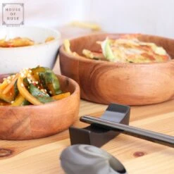 House Of Husk 1 Persoons Chopstick Set - 1 Paar Metalen Koreaanse Eetstokjes - Inclusief Eetlepel En Houder - RVS - Metaal - Eetstokjes - Koreaans - Vaatwasserbestendig - Sushi Chopsticks - Noodles - Zwart -Keukengerei Verkoop 1200x1200 248