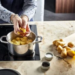 Demeyere Classico 3 Kookpan – Met Deksel – Inductie – RVS – 20 Cm – 3L -Keukengerei Verkoop 1200x1200 360