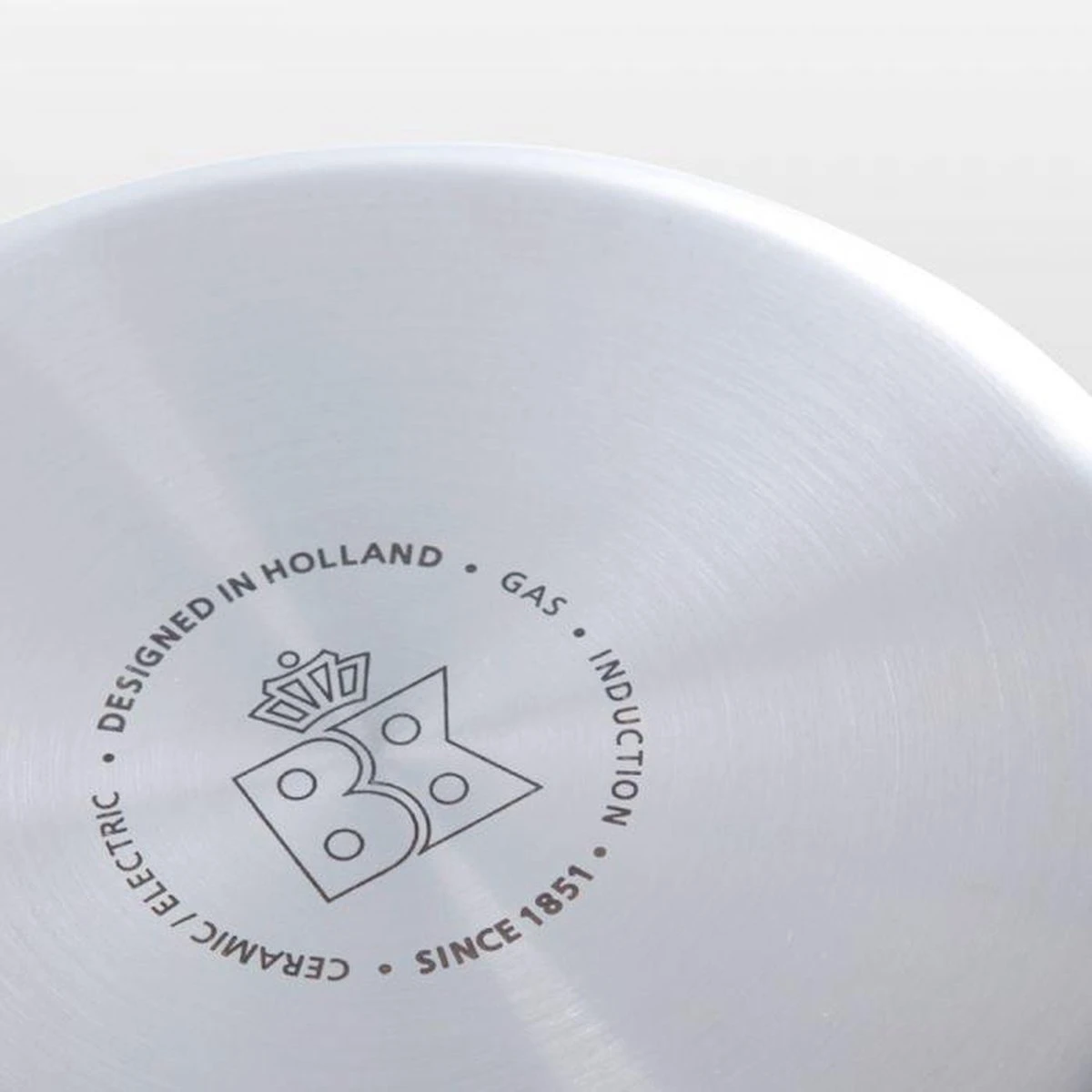 BK Premium+ Pannenset - 9-delig - Veilig Afgietsysteem - Inductie 5 BK Premium+ Pannenset - 9-delig - Veilig Afgietsysteem - Inductie - Afbeelding 5