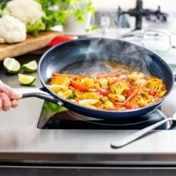 Blue Diamond, Keramische Koekenpan Verrijkt Met Diamantdeeltjes – Inductie Koekenpan Ø 28 Cm – PFAS En PHOA Vrij -Keukengerei Verkoop 1200x1200 428