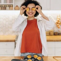 Home&House Poffertjespan Set - Zwart - Poffertjesmaker - Inductie - Gas - Poffertjes - Prik Vork - Kwast - Gietijzer - Poffertjesplaat - Poffertjespannen -Keukengerei Verkoop 1200x1200 467