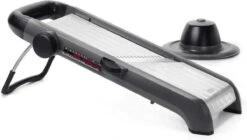 OXO Good Grips Mandoline Chef 2.0 -Keukengerei Verkoop 1200x679 1