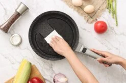 Swiss Pro+ | Set 14 Delige Pannenset | Inductie - Pannensets - Glazen Deksel - Met Afneembare Handgreep - Marmeren Interieur -PFAS-vrij | Grey / Silver -Keukengerei Verkoop 1200x799 44