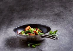 BK Allround Wok Ø 28 Cm - PFAS-vrij 13 BK Allround Wok Ø 28 Cm - PFAS-vrij -Keukengerei Verkoop 1200x835 1