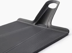 Opvouwbare Snijplank, Klein, Zwart - Joseph Joseph | Chop2Pot Plus -Keukengerei Verkoop 1200x882 5