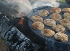 The Windmill Poffertjespan 30 Cm Gietijzer 2,3 Kg Zwart -Keukengerei Verkoop 1200x884 1