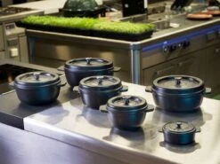 Cast Iron - Braadpan - Gietijzer - Met Deksel - Ø20x9cm - Zwart -Keukengerei Verkoop 1200x899 5