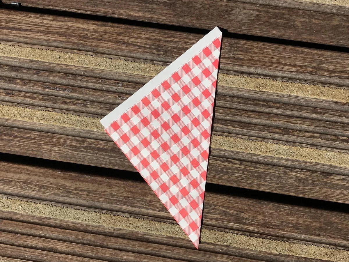 Frietzakken - Papier - Rood/Wit - 25 Stuks Met Bio Houten Vorkjes 25 Stukjes 2 Frietzakken - Papier - Rood/Wit - 25 Stuks Met Bio Houten Vorkjes 25 Stukjes - Afbeelding 2