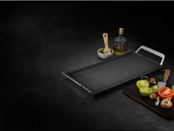 AEG MASTERY COLLECTION Plancha A9HL33 - Grillplaat - Gegoten Aluminium - 22 X 43 Cm -Keukengerei Verkoop 1200x902 1