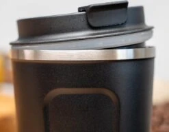 JOR Products® Thermobeker - Koffiezetapparaat - Koffiebonen - Thee - Koffiemachine - Thermoskan - Espressomachine - Reizen - Camping - Koffiefilterhouder -Keukengerei Verkoop 1200x935 2