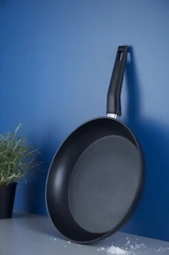 DAY Koekenpan - Ø32CM - Dubbele Antiaanbaklaag -Keukengerei Verkoop 797x1200 1