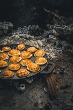 The Windmill Poffertjespan 30 Cm Gietijzer 2,3 Kg Zwart -Keukengerei Verkoop 800x1200 12