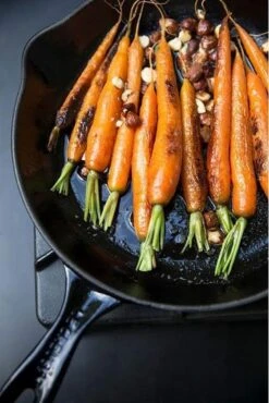 Le Creuset - Gietijzeren Ronde Skillet In Mat Zwart 23cm -Keukengerei Verkoop 801x1200 7