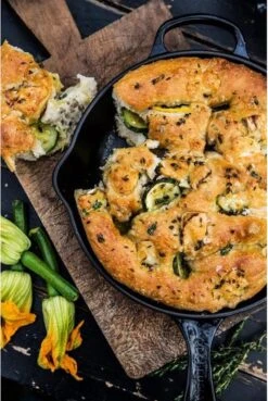 Le Creuset - Gietijzeren Ronde Skillet In Mat Zwart 23cm -Keukengerei Verkoop 803x1200